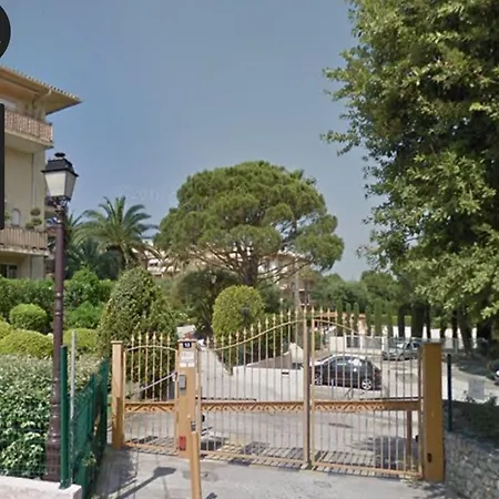 Apartment Spacieux Avec Jardin Coeur De St Tropez *
